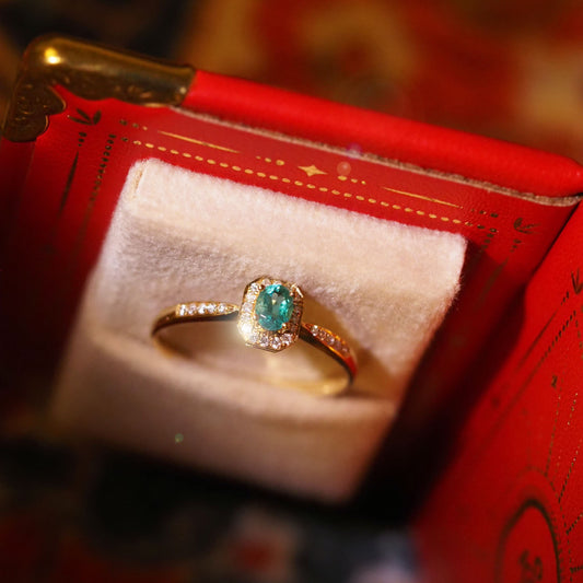 Emerald Box Ring