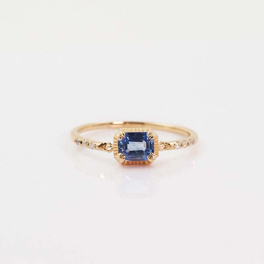 Swing Ring-Emerald Blue Sapphire